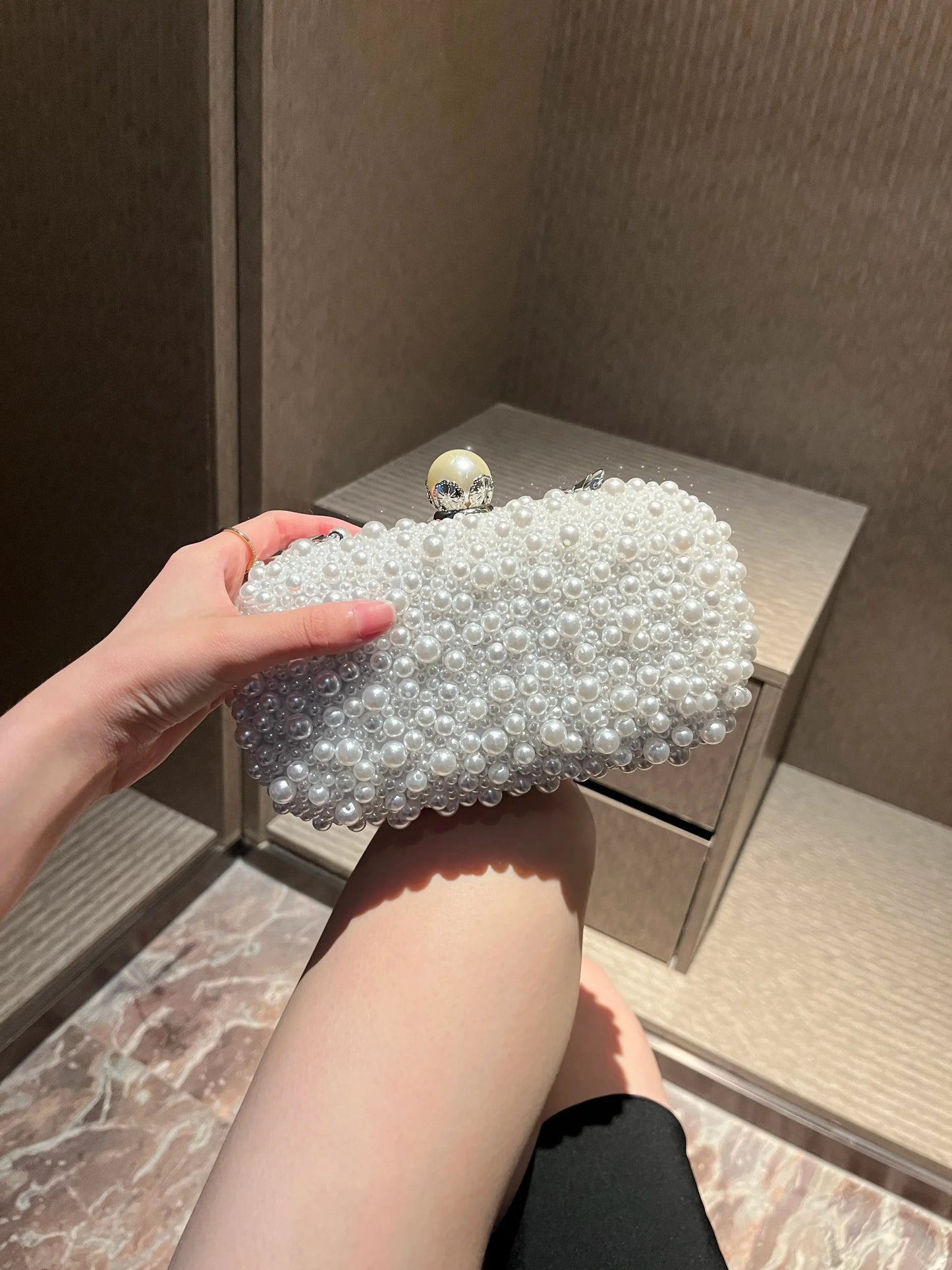 Fashion Elegant Women White Beige Luxury Special Crystals Beaded Pearl Evening Clutch Bags Wedding Party Handbag Beaded