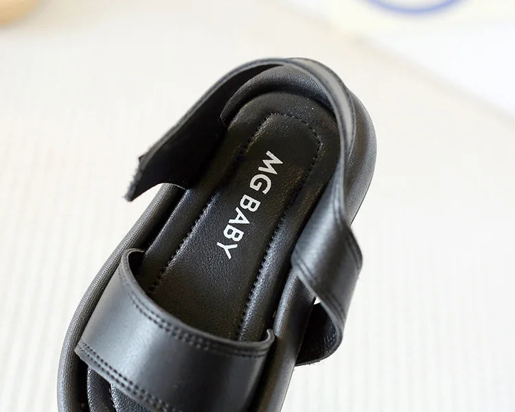 New Children Summer Sandals Boys Girls Fashion Pure Color Hook Sandals Baby Soft Breathable Shoes Kids Summer Beach Sandals