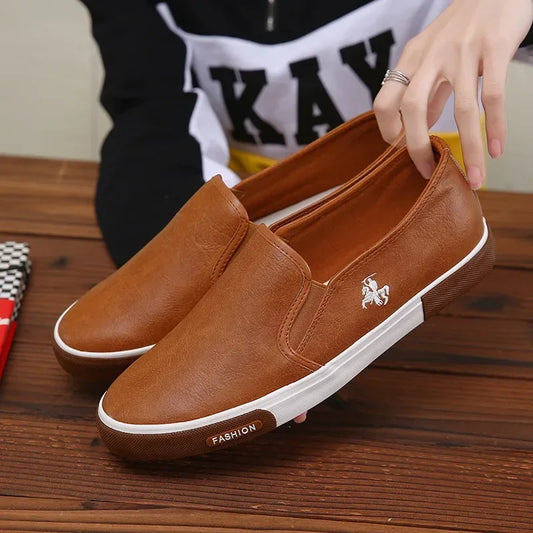 Men's Seasonal Feet Set Fashion New Little White Shoes Men's Flat Bottom Rubber Shoes Skateboard Leisure Work Shoes