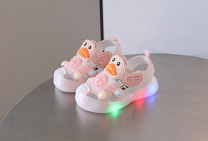 LED Light Baby Shoes 2023 Summer 0-3 Year Old Boys/girl Headband Anti Kick Sandals with Soft Soles Baby Toddler Soles Beach Shoe