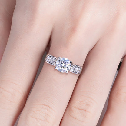 2ct Moissanite Engagement Ring for Women 925 Sterling Silver 18k Gold Plated D Color Luxurious Wedding Band Ring