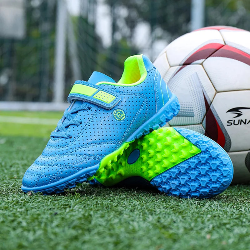 Children's Boys Low-Top Football Shoes Summer Breathable Sport Training Sneakers Outdoor Youth Turf Soccer Shoes