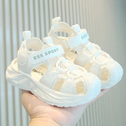 Kids Summer Breathable Mesh Sandals Boys Girls Closed Toe Sport Shoes With Magic Strap In Black And White For Toddlers Outdoor