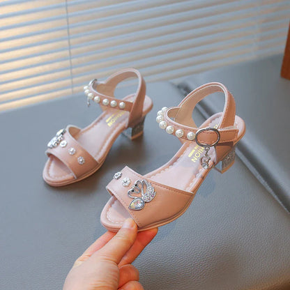 Girls Shiny Rhinestone Flowers Leather Sandals 2026 New Summer Toddler Strappy Sandals Hight Heel Soft Sole Princess Style Shoes
