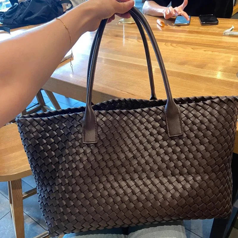 2025 Autumn/Winter New Fashion Big Bag Large Capacity Woven Bag Women'S Handbag Neutral Tote Bag Pu Shoulder Bag