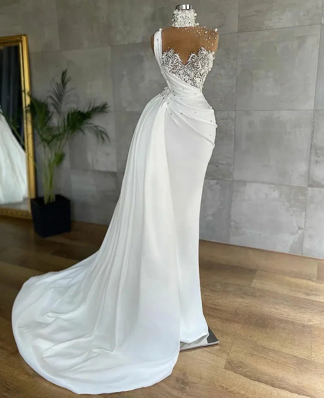 Mermaid Wedding Dresses with Detachable Train Pearls Applique Beaded Bridal Gowns High Neck Robes De Mariee Vestidos Customized