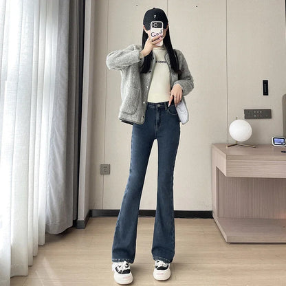 Fashion New Women Warm Plush Flared Jeans Thermal Fleece Loose Denim Pants Female High Waist Urban Straight Flare Trouser