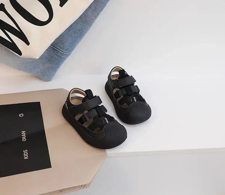 Children Sports Sandals Versatile Kids Causal Cut-outs Sandals Summer Fashion Boys Girls Patchwork Mesh Beach Shoes Black Beige