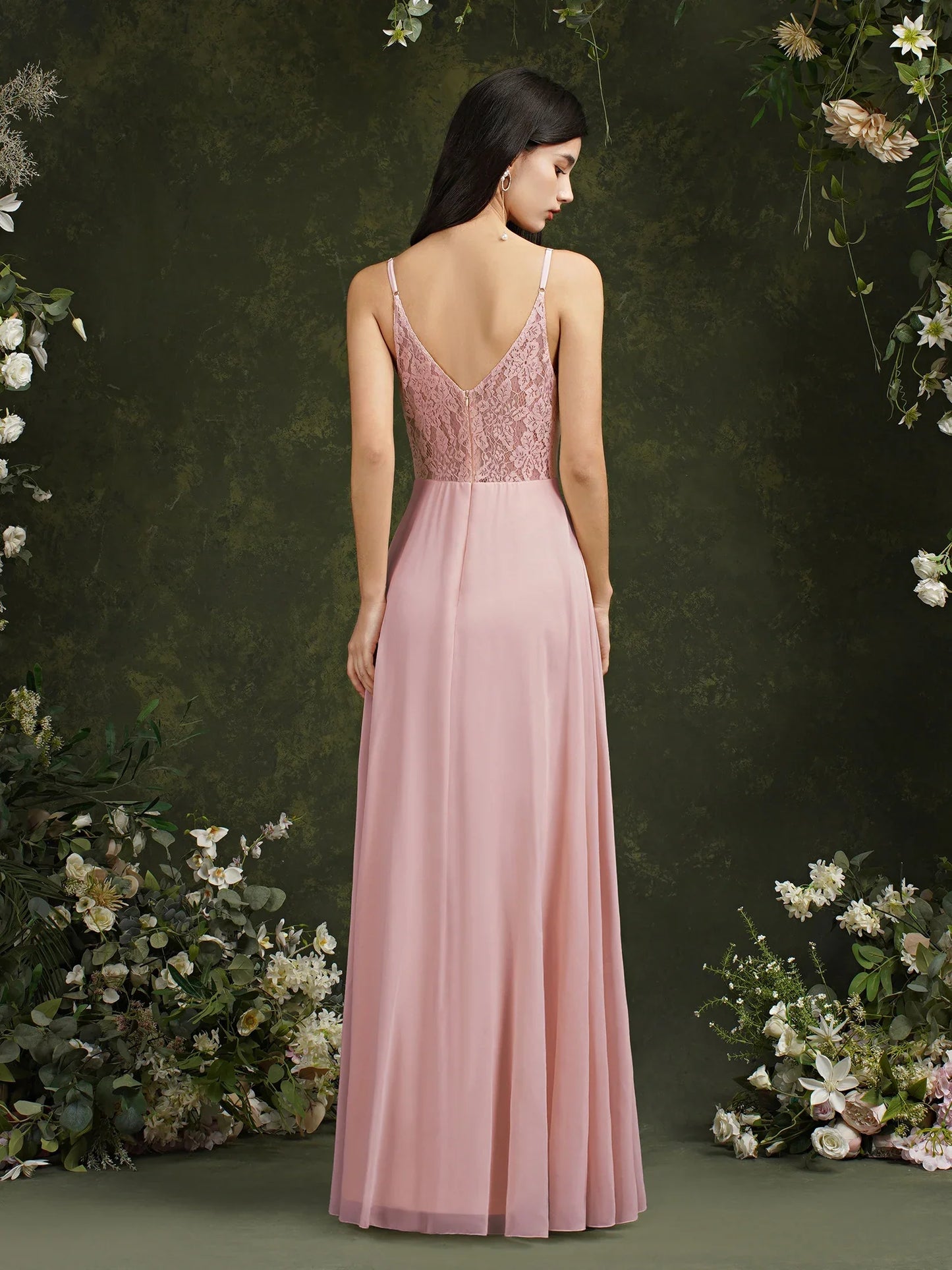 Elegant Sleeveless Lace Back 2024 New Long Formal Evening Dresses With V Neck Party Prom Gowns Robe De Soiree Longue
