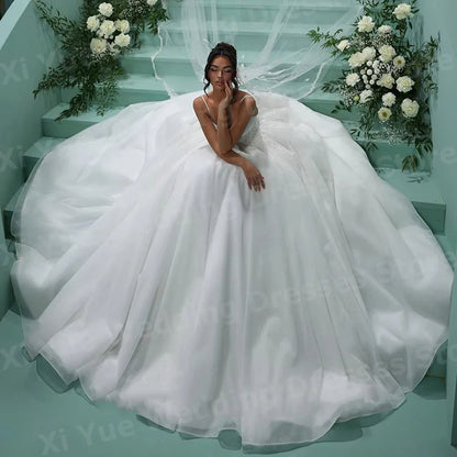 A Line Women's Sexy Spaghetti Straps Wedding Dresses Vestido De Novia Backless Bride Gowns Customized Robe De Mariée