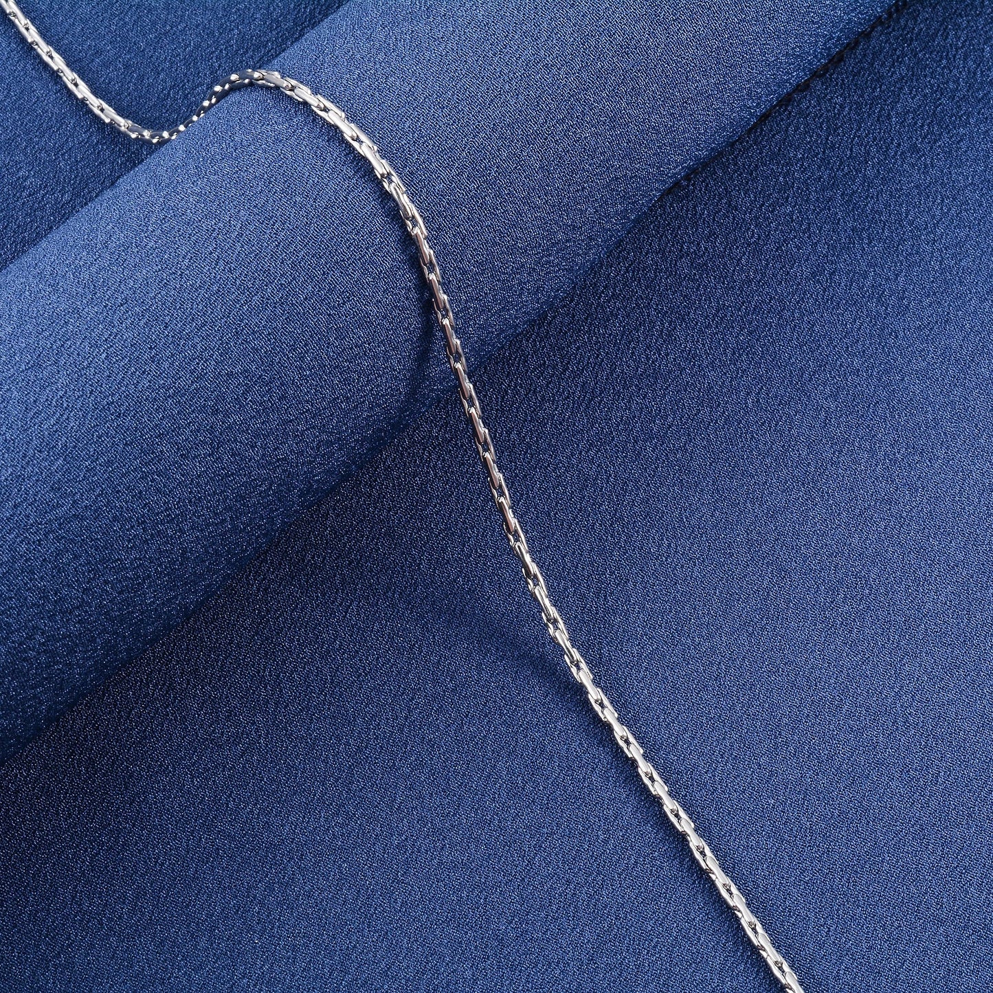 Thin Necklace Cable Chain on the Neck 316L Stainless Steel for Women Men's Silver Color Choker Waterproof Jewelry Accessories