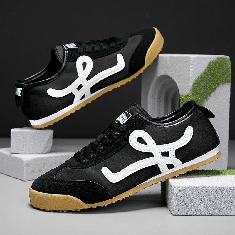 Men Casual Shoes Men Fashion Lightweight Cloth Running Sneakers Outdoor Comfortable Walking Sport Shoes Breathable Jogging Shoes