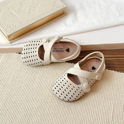 Summer New Kids Mary Jane Sandals Hollow-out Breathable Girls Causal Flat Shoes Non-slip School Children Fashion Retro Sandals