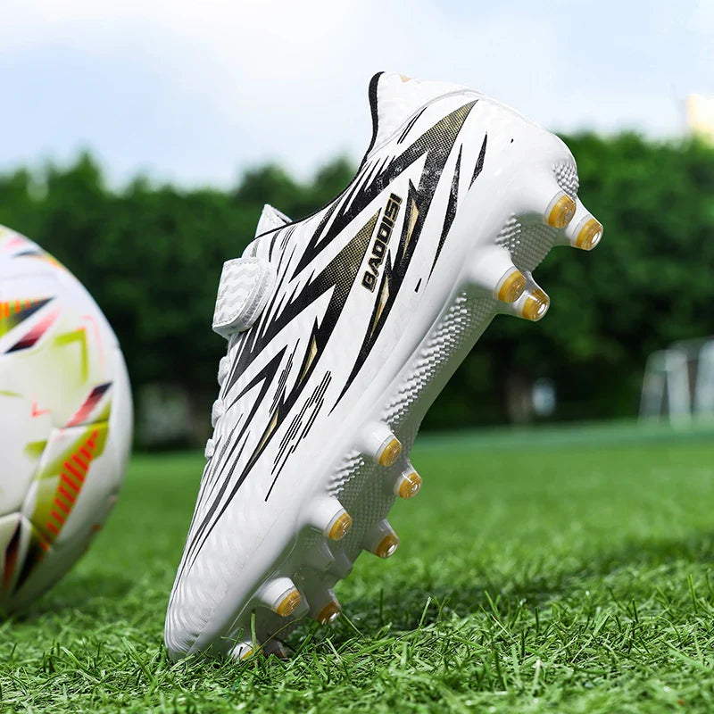 New Kid Professional Football Boots Soccer Shoes Match Boys Sports Shoes Comfortable Sneakers Match Outdoor Non-Slip Unisex