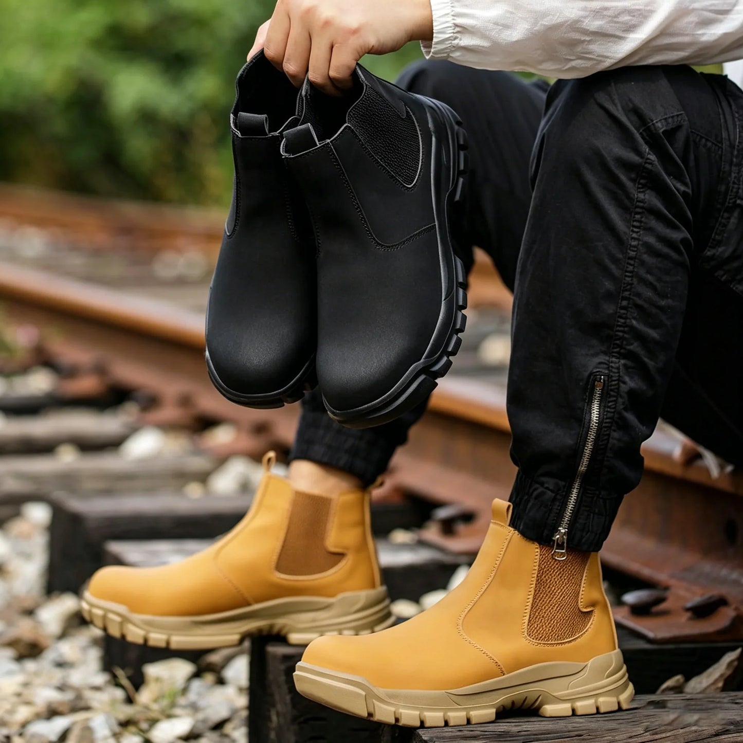 high-top Safety Shoes Men Steel Toe Protective Shoes With Anti Smash Anti Piercing Work Shoes Indestructible safety boots