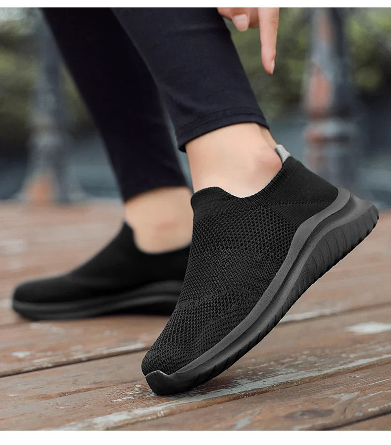 Unisex Men Women Casual Shoes Soft Sole Slip-On Sneakers Men Women Running Shoes Women Lightweight Loafers Walking Male Footwear