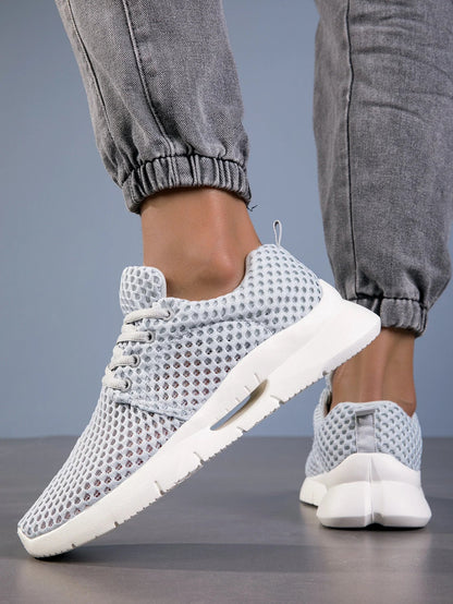 Men's Mesh Breathable Casual Comfortable Walking Shoes