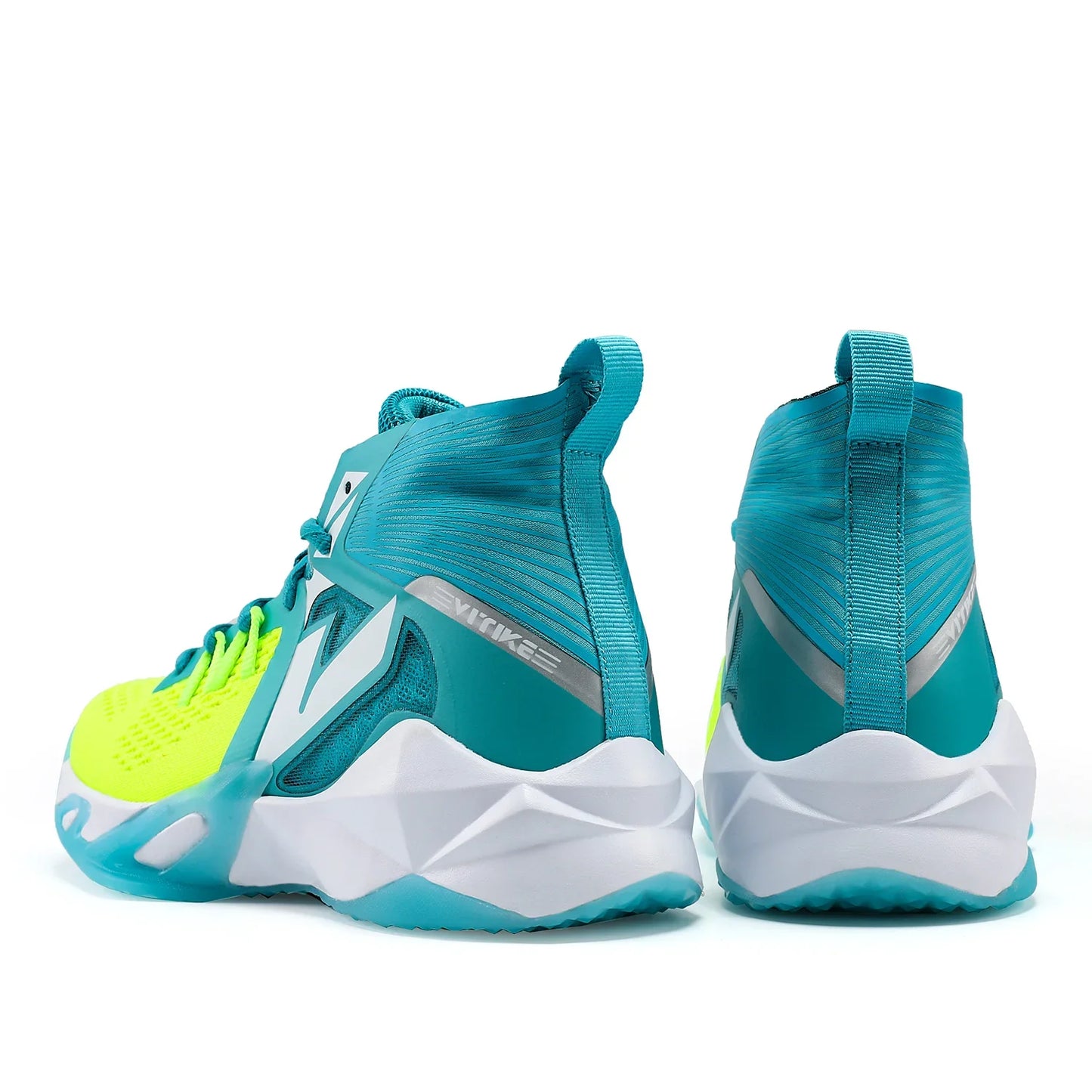 Kids Basketball Shoes Sneakers Durable  Non-Slip Running Shoes Secure for Little Kids Big Kids and