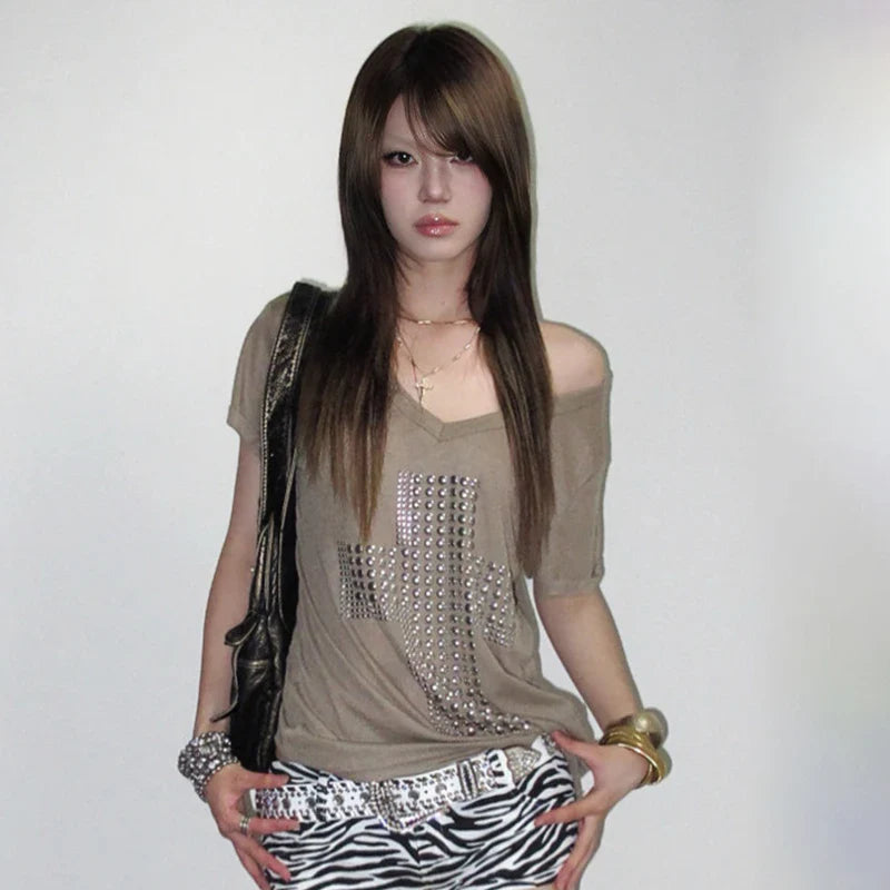 Camiseta Karrram Japonesa Y2k com Estampa de Cruz de Metal Blusas Transparentes Decote V Estilo Trashy Anos 2000 Vintage Harajuku Manga Curta Streetwear Grunge