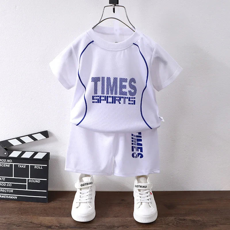 New children's set boys' summer Korean version letter printed quick drying short sleeved shorts sports set