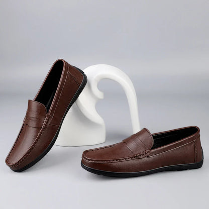 Breathable Leather Men Loafers High Quality Mens Casual Shoes Luxury Brand Formal Dress Shoes Slip on Soft Boat Shoes Size 38-47