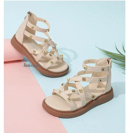 Summer New Kids Sandals Girls Princess Rivet Sandals Soft Children Beach Shoes Fashion Roman Sandals Size 21-36 Versatile