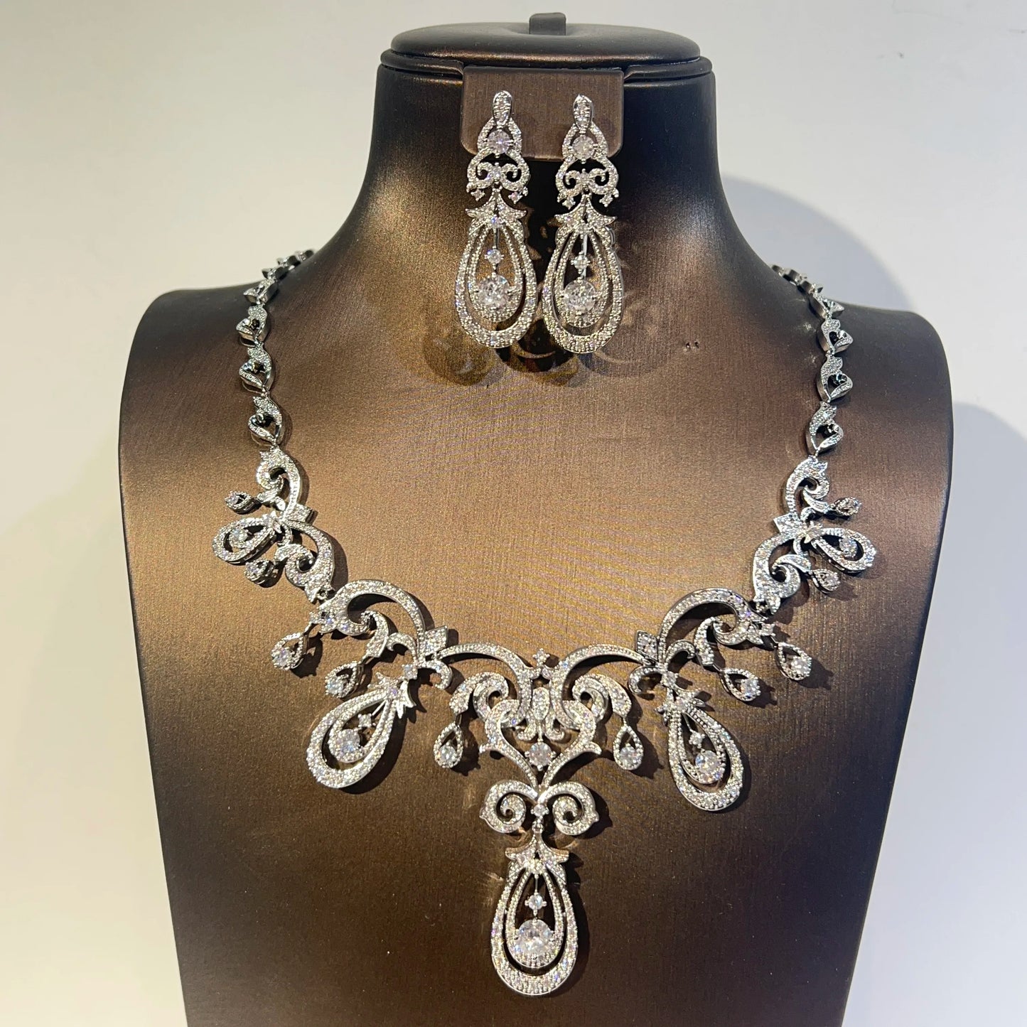 Fashion Geometric Design Bridal Dress Necklace Jewelry Sets High Quality Cubic Zirconia For Women Party Accessorie X0593