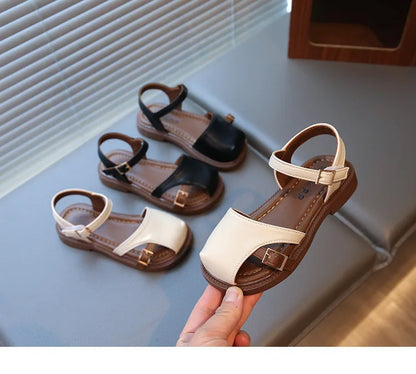 2026 Summer New Children's Princess Foreign Soft Sole Casual Anti-slippery Sole Toddler Toe Capped Beach Flats Elegant Shoes