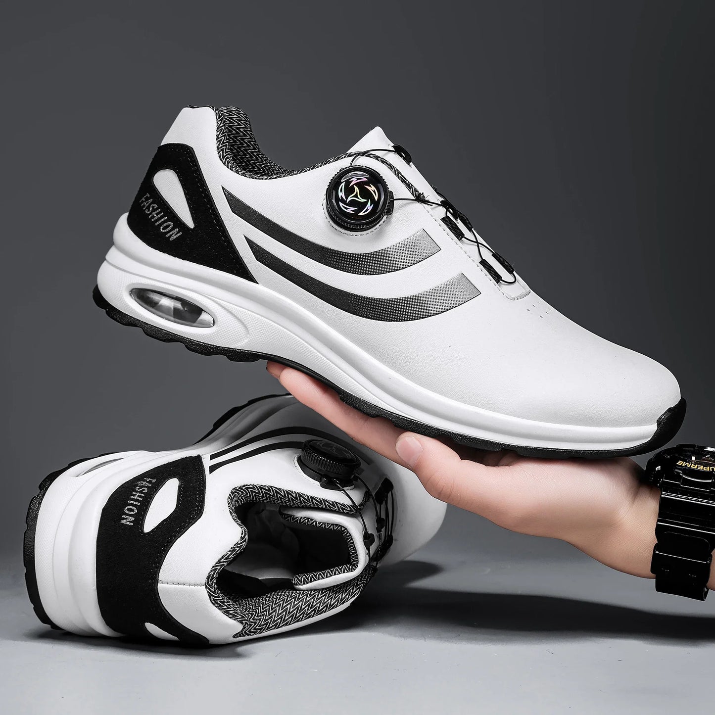 New Men's Fashion Casual sports shoes, Comfortable Hovershoe sole, Outdoor Leisure Walking cycling, Golf shoes, black and White