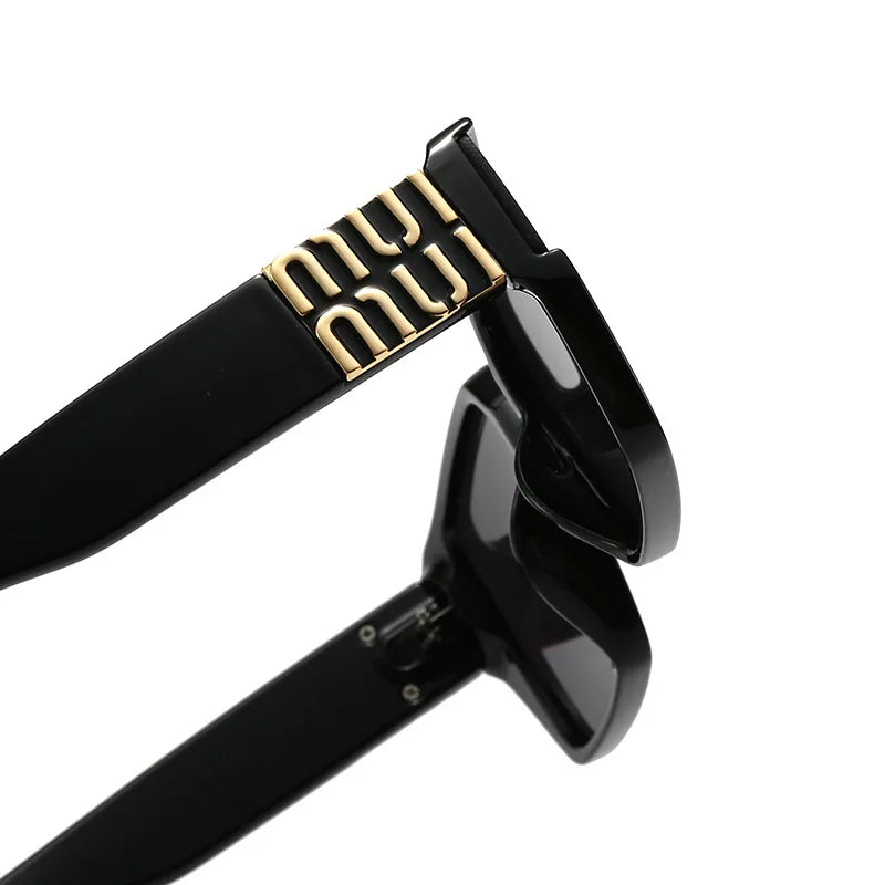 Designer Sunglasses for Women and Men Stylish Square Luxury Glasses Unisex Trend Vintage Shades UV400