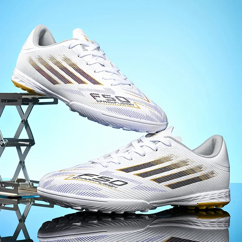 New Men Football Boots Professional Comfortable Sports Shoes Soccer Shoes Boys Sneakers Match Ankle Non-Slip TF/FG Unisex