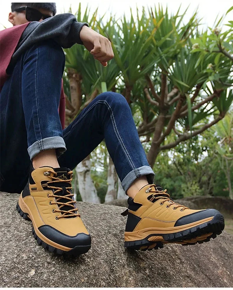 Brand Winter Men's Boots Warm Men's Snow Boots High Quality Leather Men Sneakers Outdoor Men Hiking Boots Work Shoes Size 39-46