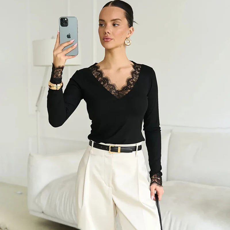 V neck Lace T shirt Top Women Sexy Navel Exposed Pullover Fashion Splice Hot Girl Club Party Top Autumn New Lady T shirt