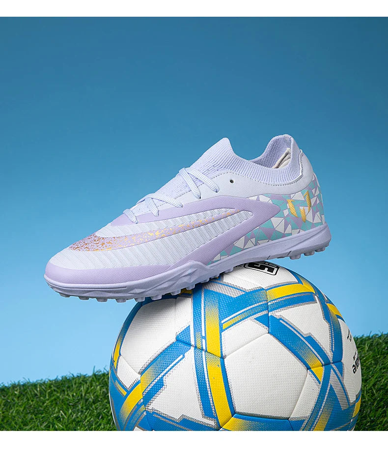 New Kid Match Boys Professional Non-Slip Comfortable Football Boots Sneakers Match Soccer Shoes Outdoor Sports Shoes Unisex