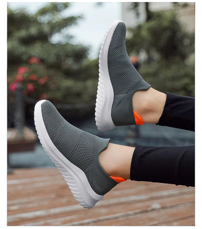Unisex Men Women Casual Shoes Soft Sole Slip-On Sneakers Men Women Running Shoes Women Lightweight Loafers Walking Male Footwear