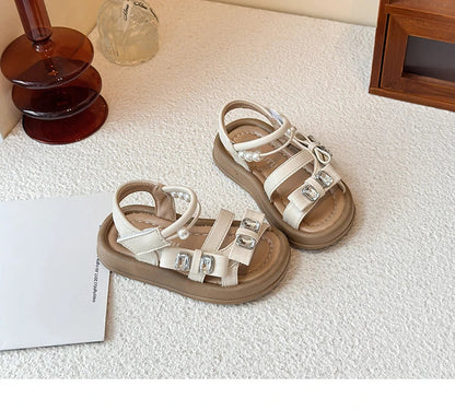 Girls' rhinestone sandals 2025 Summer New children's perforated breathable princess shoes Girls' soft-soled beach shoes