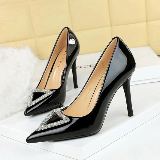 American Banquet High Heels Slim Heels Shiny Patent Leather Shallow Mouth Pointed Toe Shining Rhinestone High Heels Single Shoes