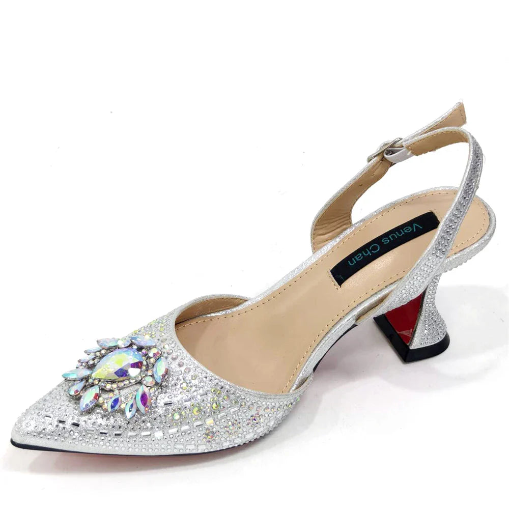 Girly Style Pointed Toe Wedding Shoes and Bag Full Diamond Decoration Metal Closure Bag Italian Design 2024