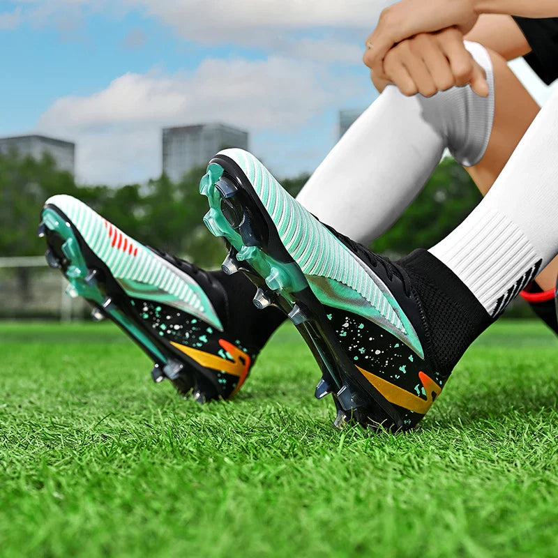 New Men Football Boots Sports Shoes Futsal High Ankle Soccer Shoes High-quality Indoor Non-Slip Outdoor Ultralight Non-Slip