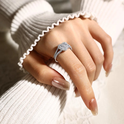 Three Stone Heart Halo Moissanite Ring for Women Round Cut S925 Silver Half Enternity Wedding Band Holiday Gift Jewelry