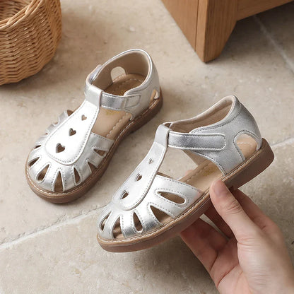 Summer Girl's Sandals Heart Hollow Out T-strap Versatile Kids Casual Shoes With Velcro Cover Toe Fashion Children Sandal 26-36