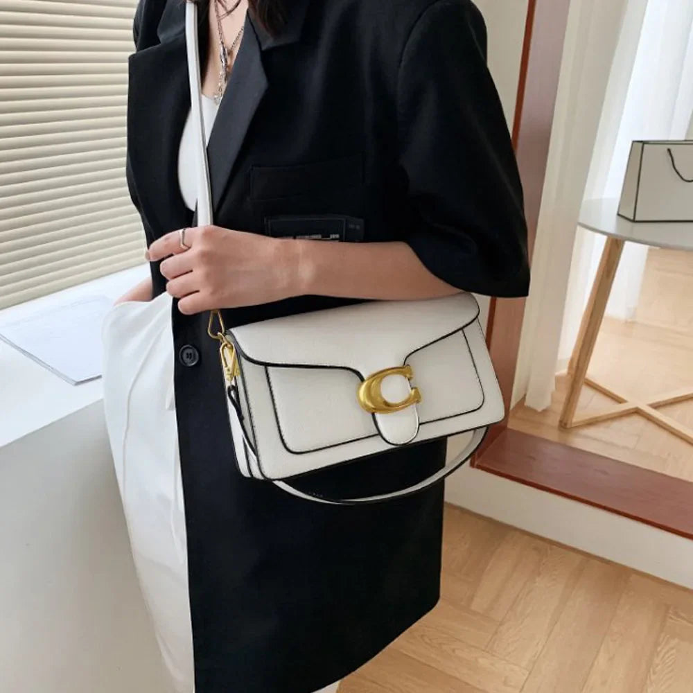 This year's new fashionable underarm shoulder bag with two shoulder straps and a diagonal small square bag