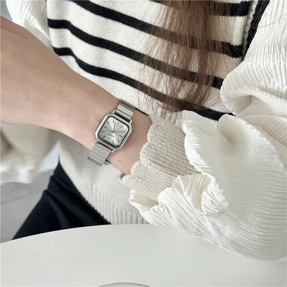 New Brand Steel Band Square Quartz Watch Retro Minimalist Temperament Small Dial Watch Female Student Wristwatch Dropshipping