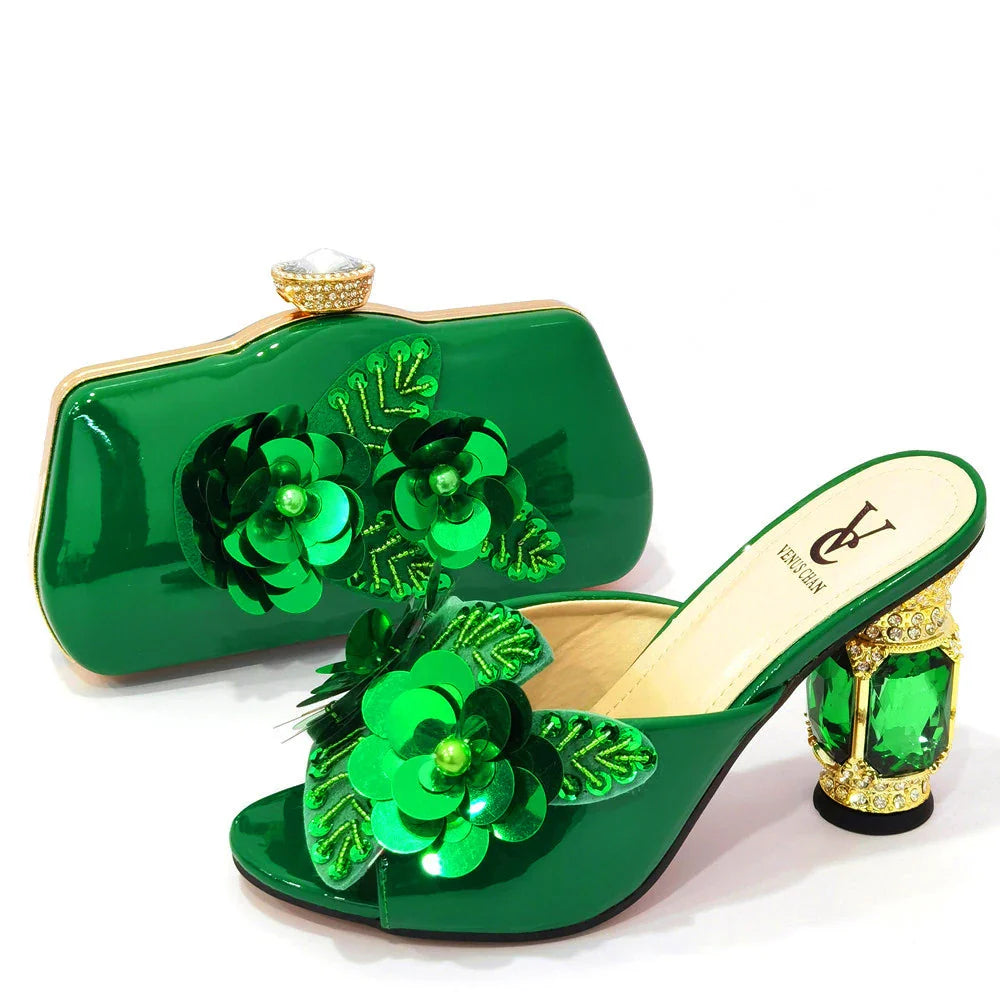 Arican Nova Chegada, Conjunto de Sapatos e Bolsas Femininos Estilo Italiano de Banda Estreita e Tiras Cruzadas na Cor Dourada para Festa