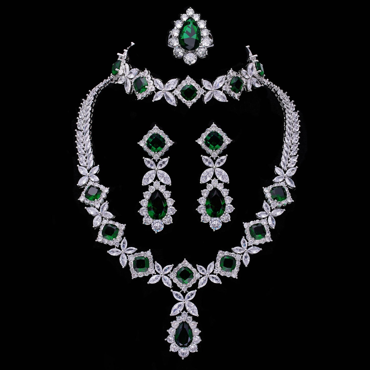 2024 Top 4 Piece Set Dubai Cubic Zirconia Tassel Drop Big Bridal Necklace Bridal Party Luxury Jewelry Set