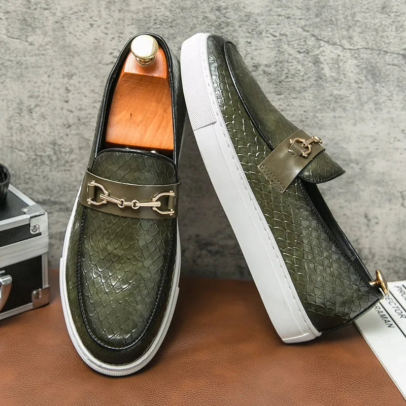 British style Green Leather Loafers Men Fashion Business Office Casual Shoes Men Moccasins Casual Dress Leather Shoes for Men