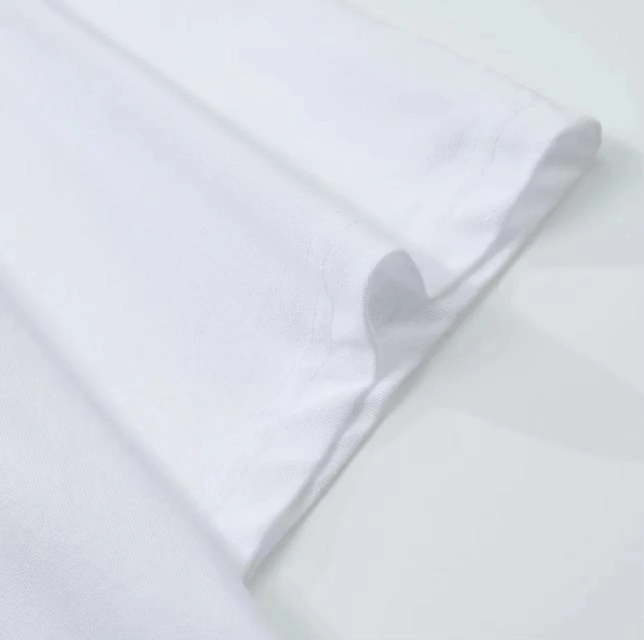 Animated Product Derivative - Men's and Women's Summer Fashionable Street T-shirts of High Quality and Versatile Fit