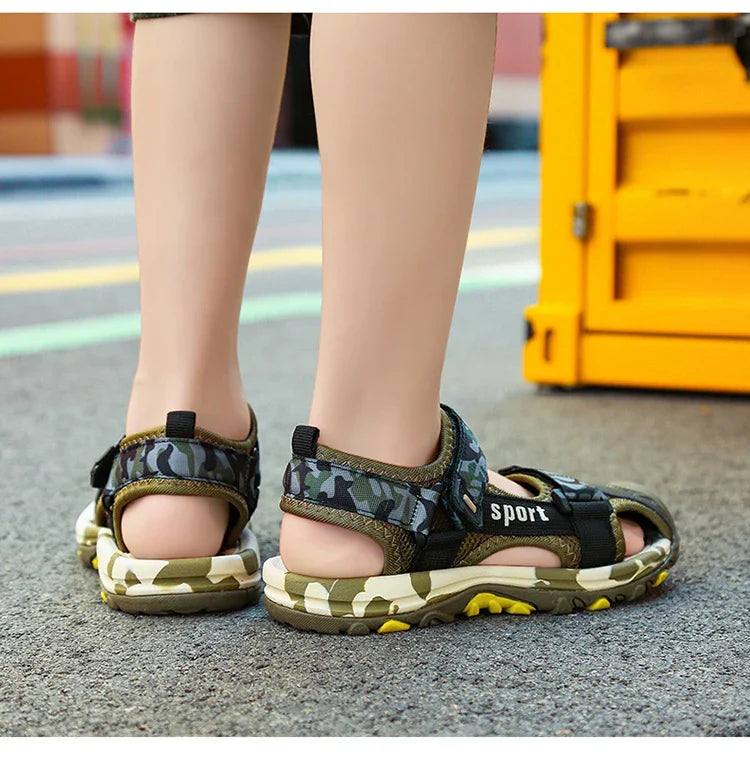 Children's Summer New Sandals Boys Fashion Camouflage Mountaineering Anti slip Sandals Outdoor Leisure Sports Slippers 28-40