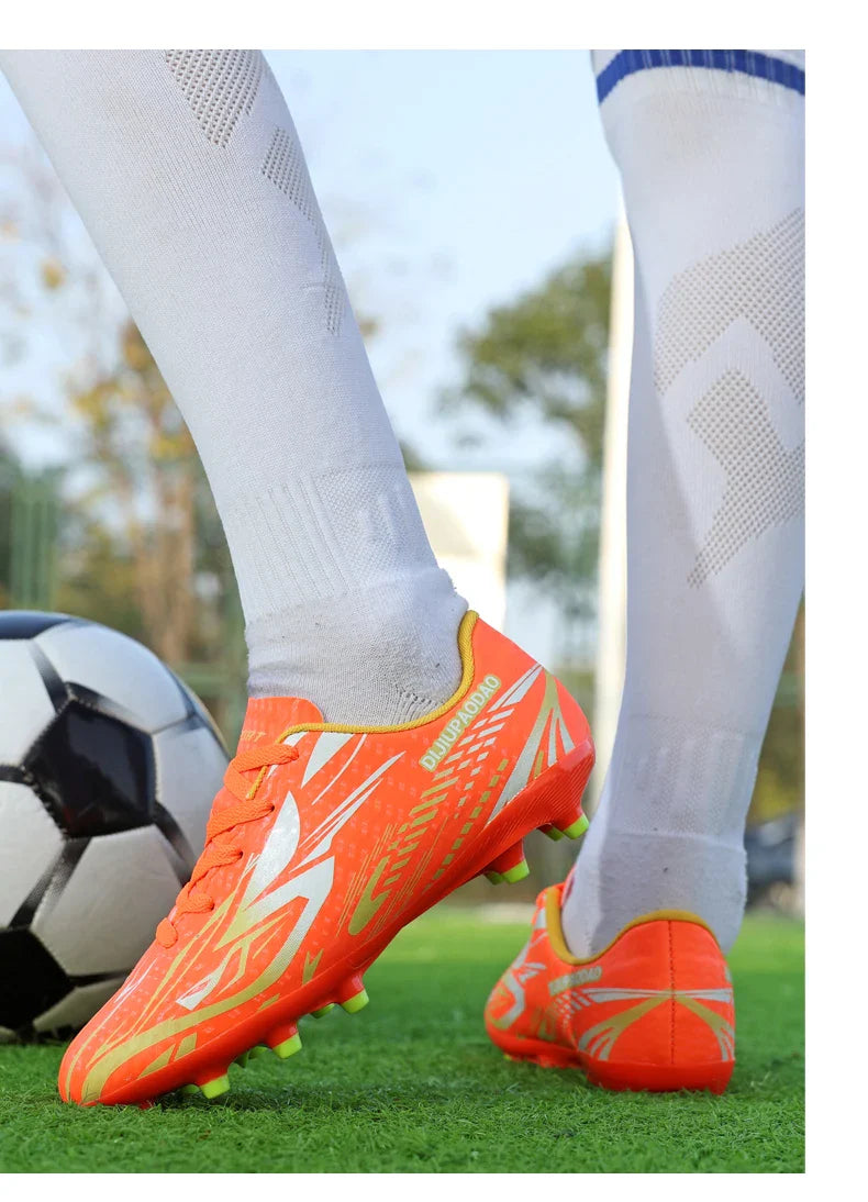 Outdoor Children's Football Shoes Low-cut Kids Soccer Shoes Sports Shoes Comfy Non-Slip Training Shoes For Boys Futsal Sneakers