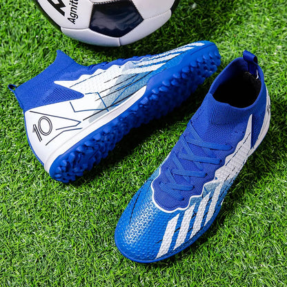 New summer anti-skid and wear-resistant short studded football shoes for men and women, suitable for outdoor training.